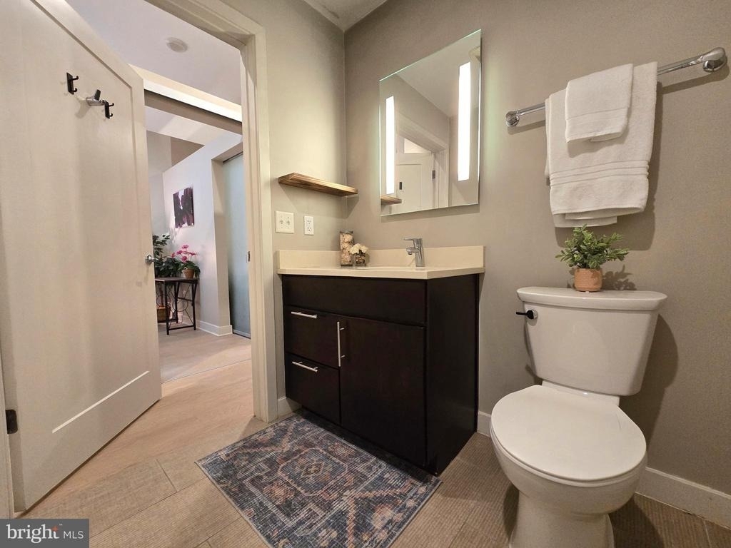 1320 Fenwick Lane - Photo 15