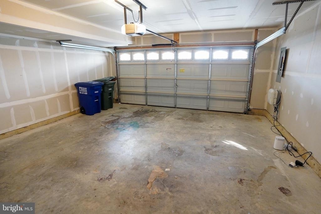 7810 Quidditch Lane - Photo 30