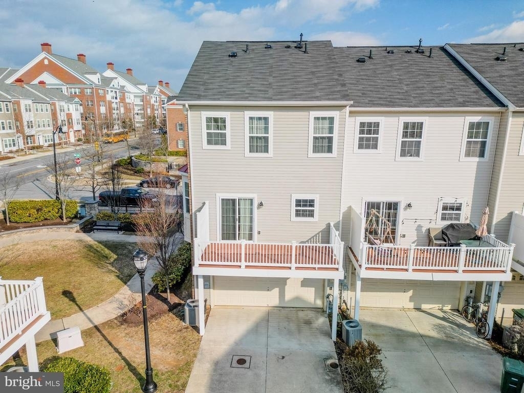 7810 Quidditch Lane - Photo 31
