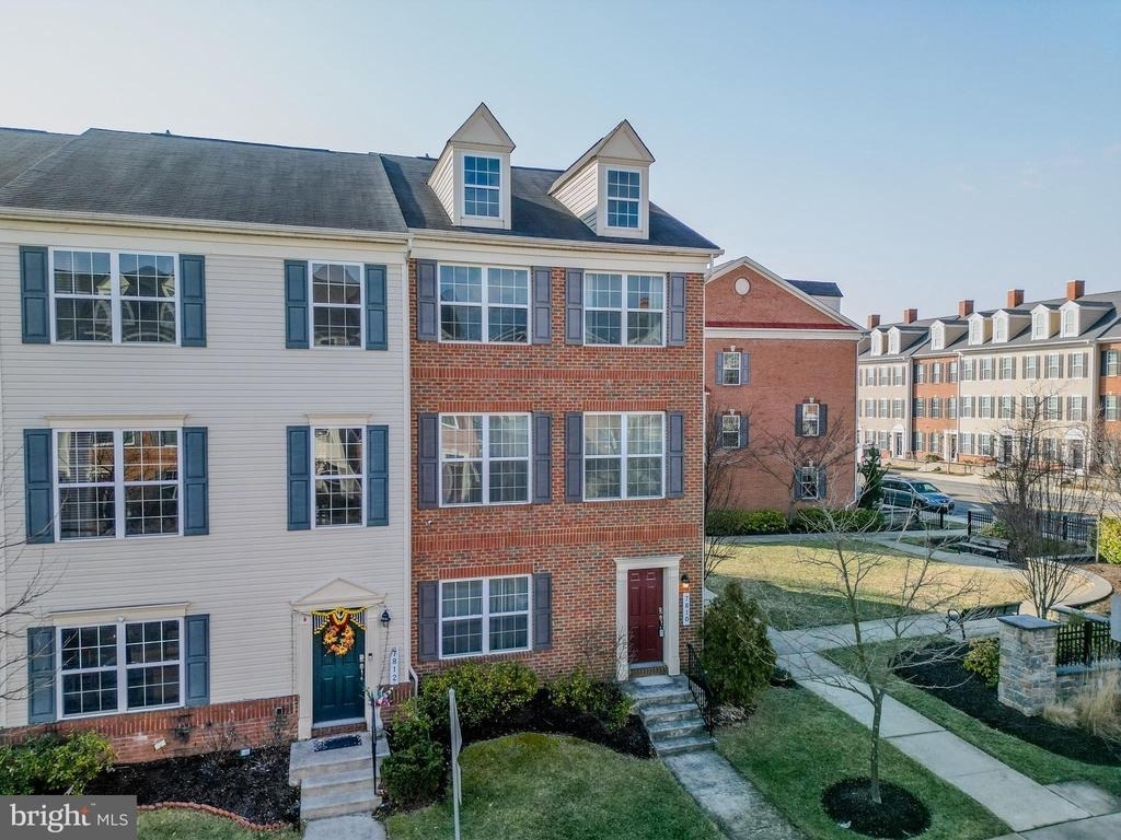7810 Quidditch Lane - Photo 0