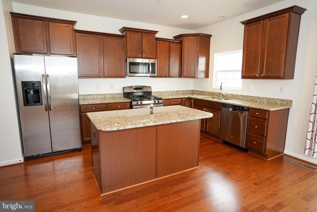 7810 Quidditch Lane - Photo 8