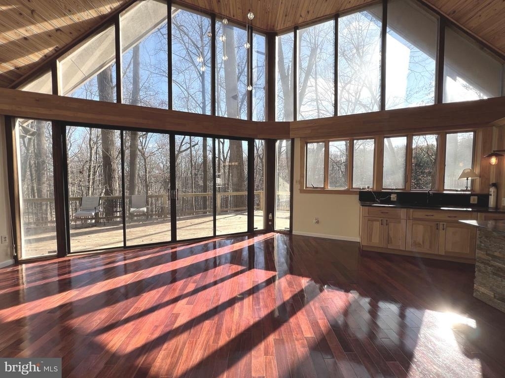 12889 Eagles View Road - Photo 10