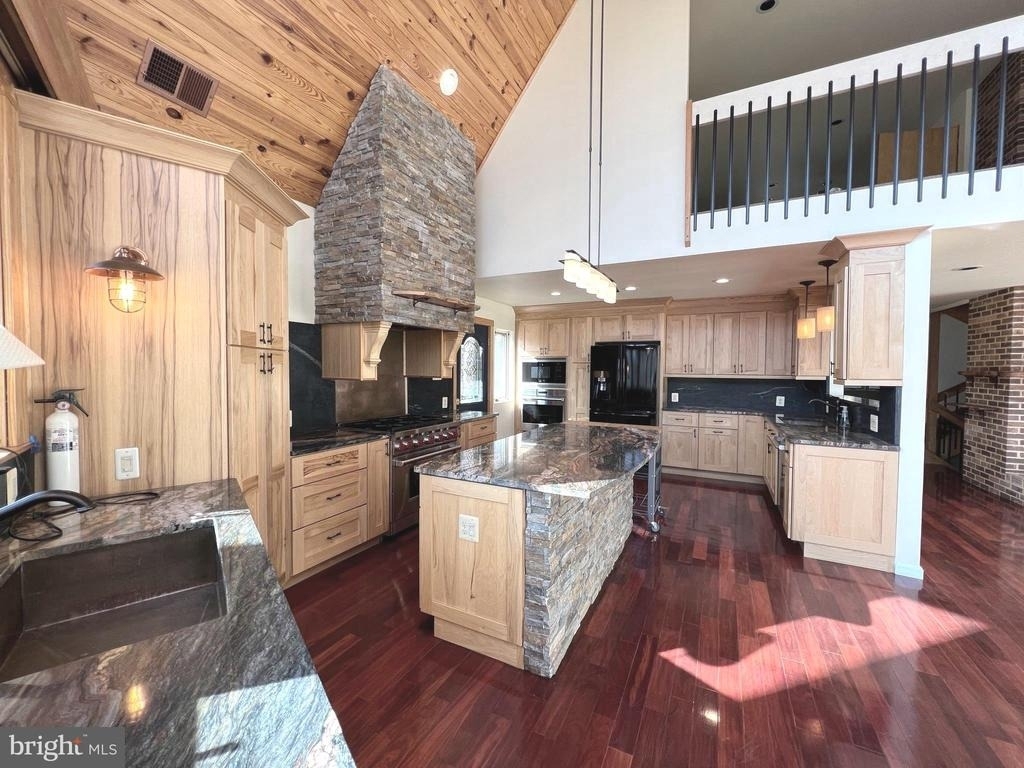 12889 Eagles View Road - Photo 16