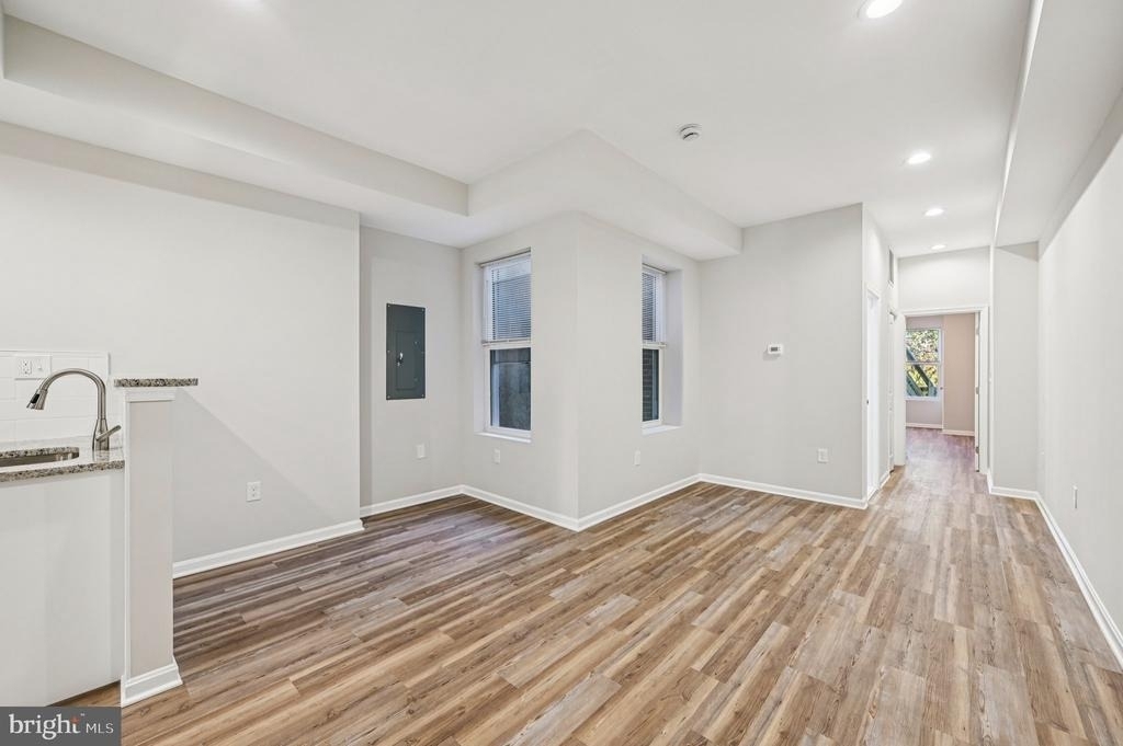 750 Reservoir Street - Photo 6
