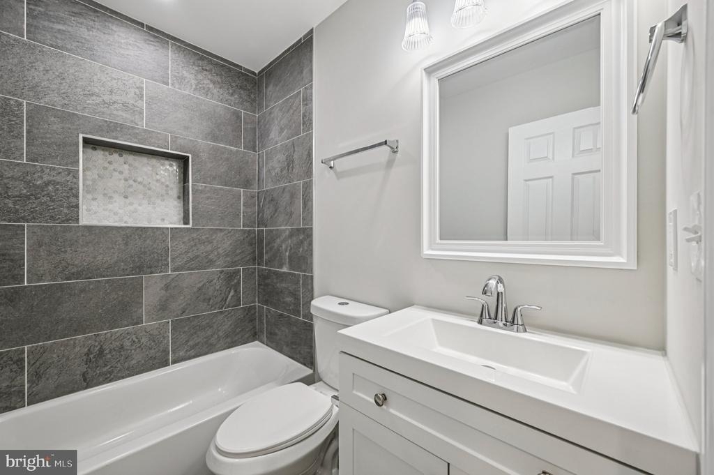 750 Reservoir Street - Photo 14