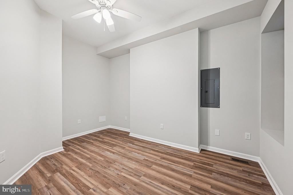 750 Reservoir Street - Photo 16