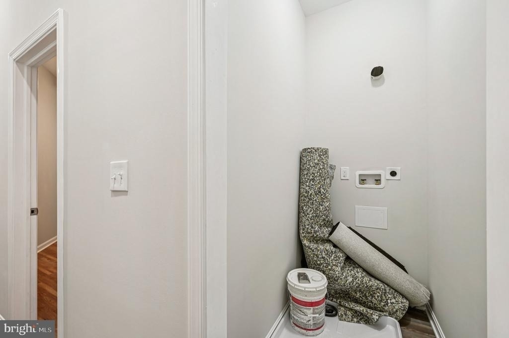 750 Reservoir Street - Photo 14