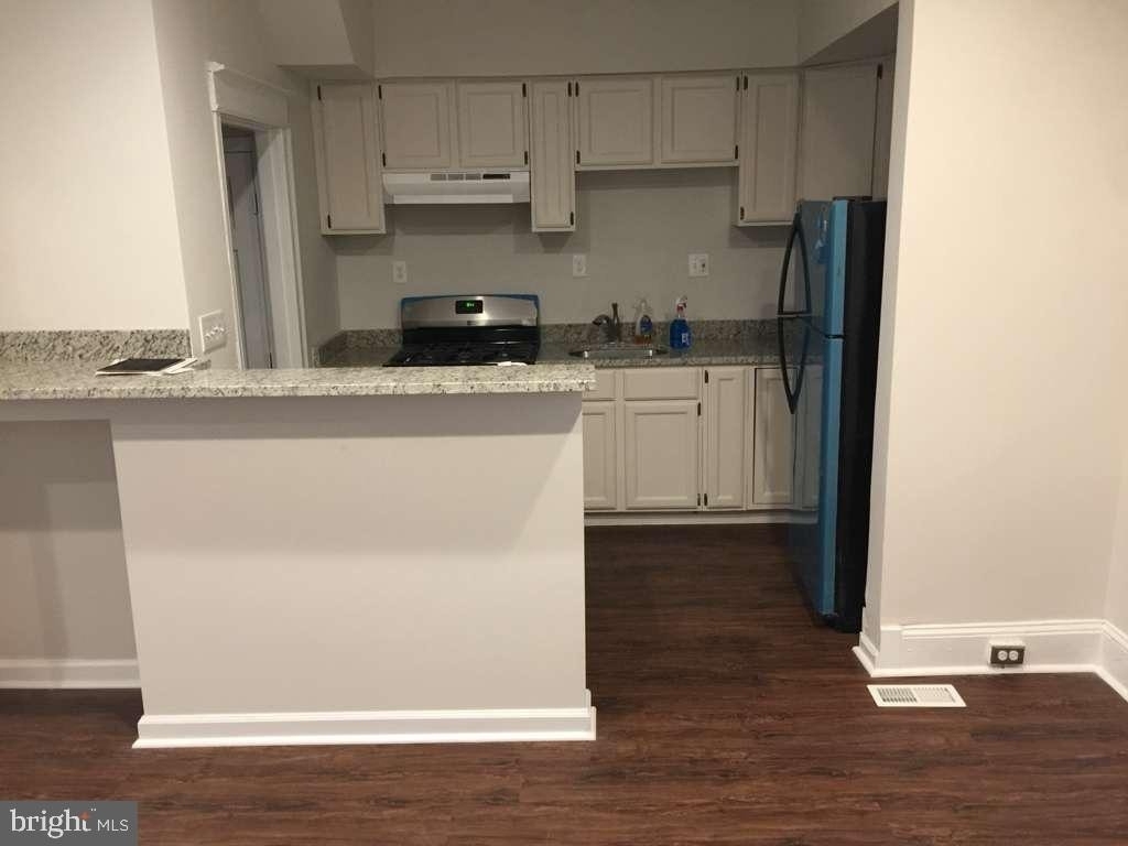 1335 T Street Se - Photo 1