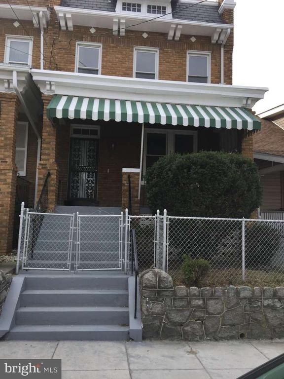 1335 T Street Se - Photo 0