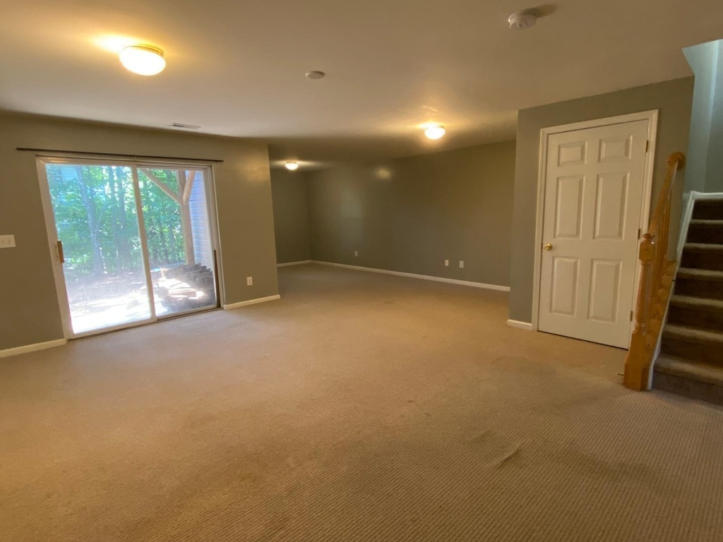 2810 Barrymore Street - Photo 13