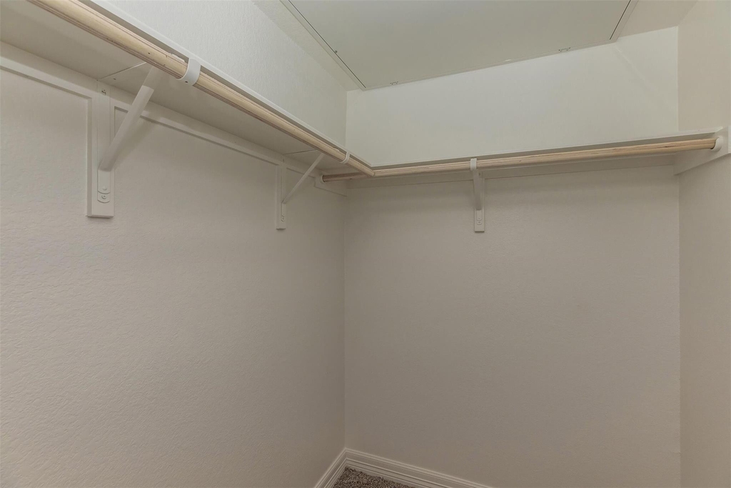 1201 W Whitestone Blvd - Photo 11