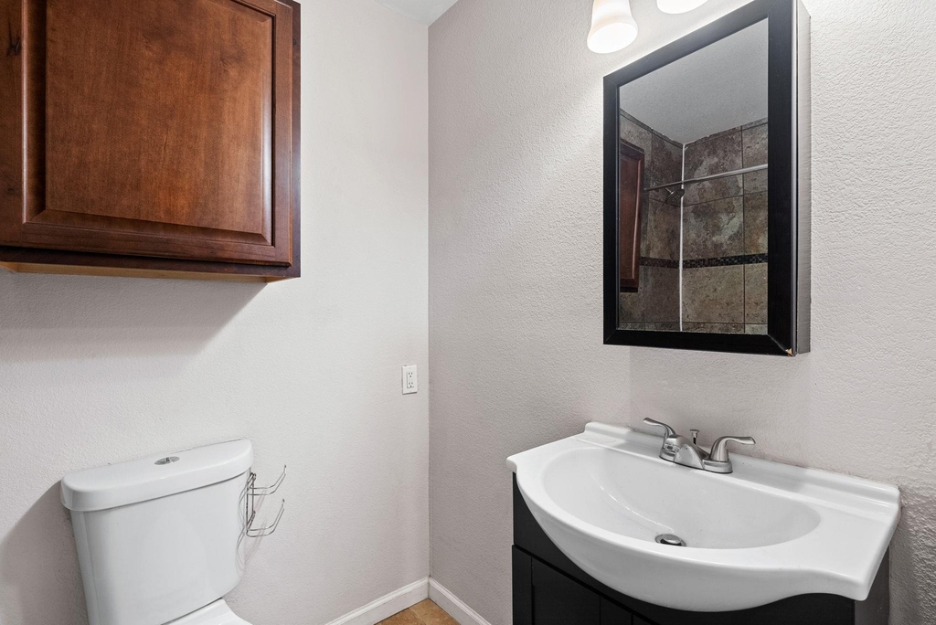5803 Wellington Dr - Photo 9