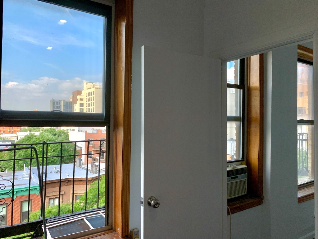 South Park Slope/Greenwood Heights border - Photo 2