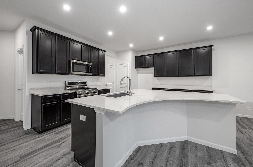 535 Watercress Drive - Photo 3