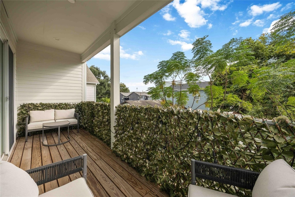 5310 Suez Street - Photo 1