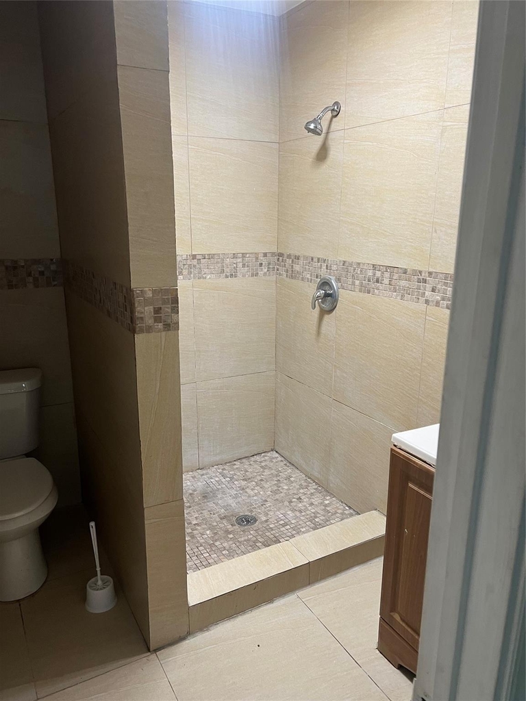 10010 Cathedral Drive - Photo 4