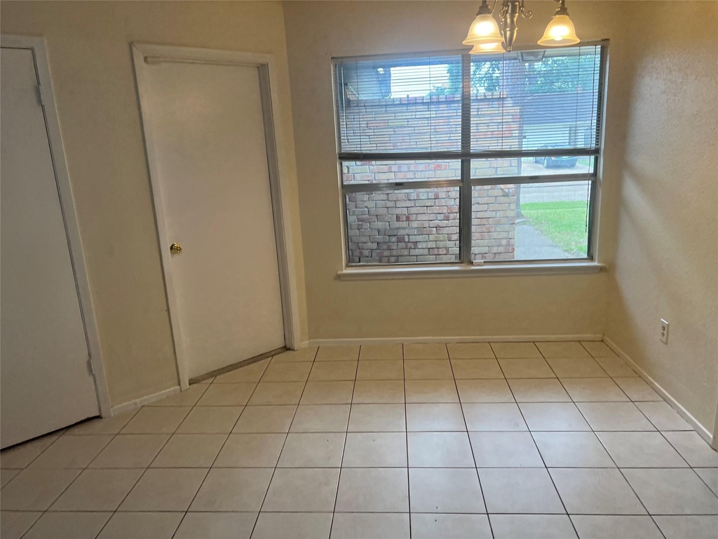 6507 Bridgegate Drive - Photo 6