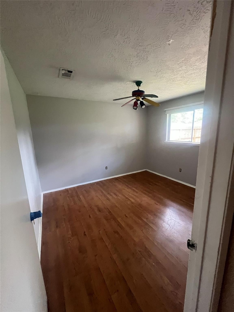 6507 Bridgegate Drive - Photo 9