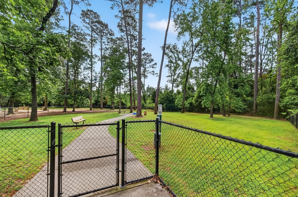 31722 Royal Woods Court - Photo 41