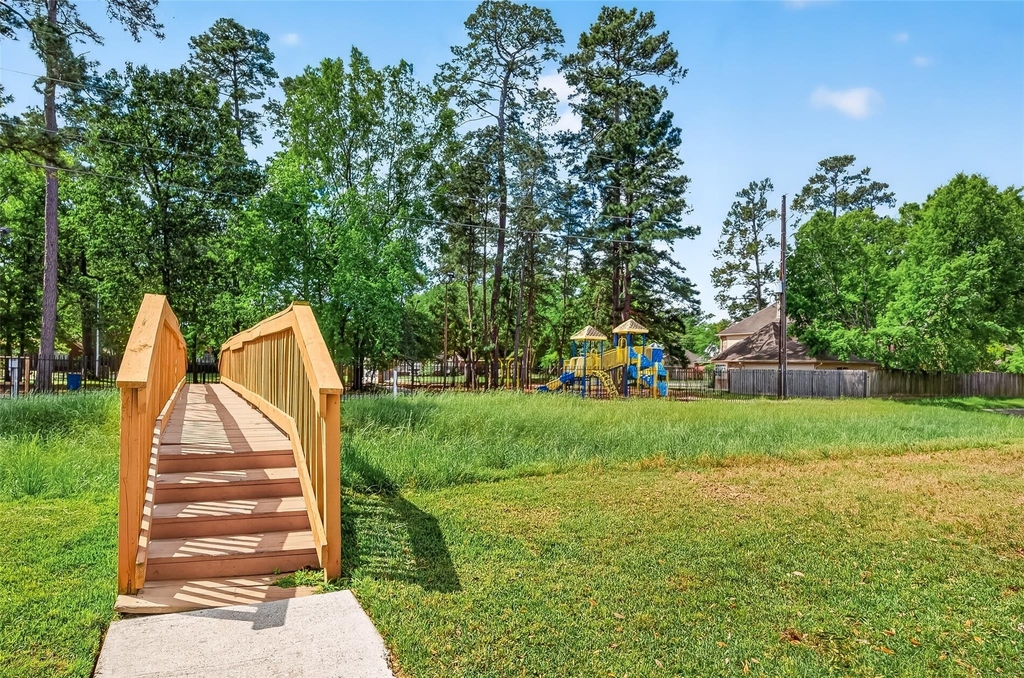 31722 Royal Woods Court - Photo 44