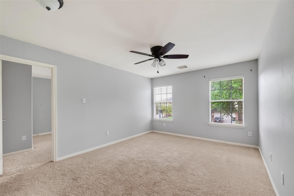 31722 Royal Woods Court - Photo 16