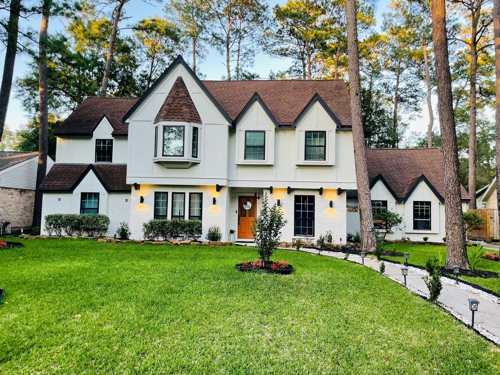 18014 Vintage Wood Lane - Photo 0