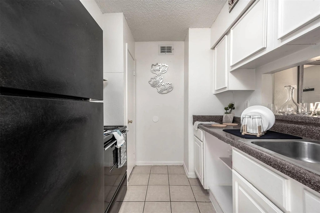 4343 Shaver Street - Photo 4