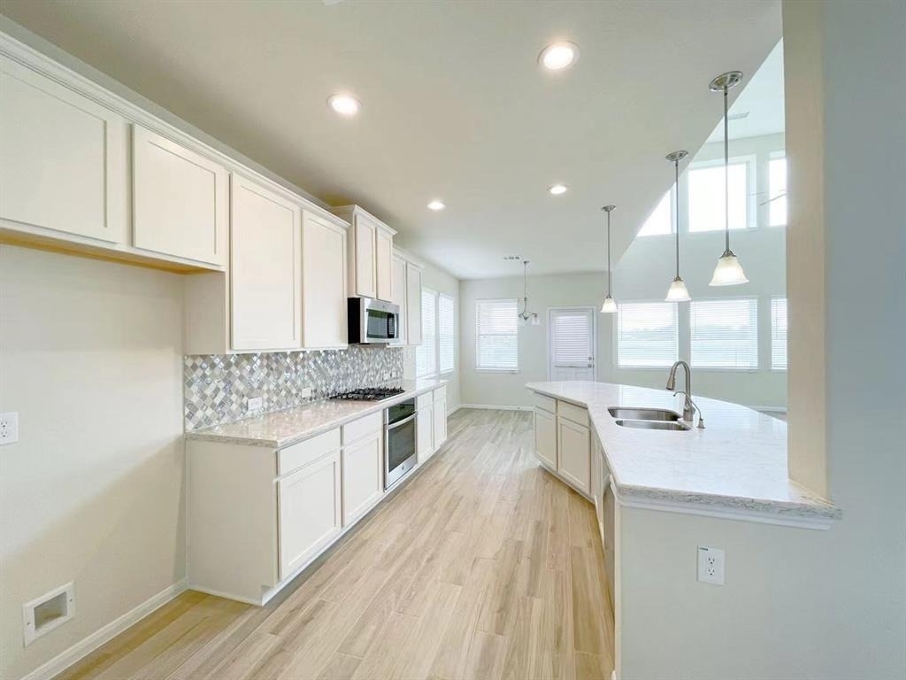 4403 Silvergrass Lane - Photo 7