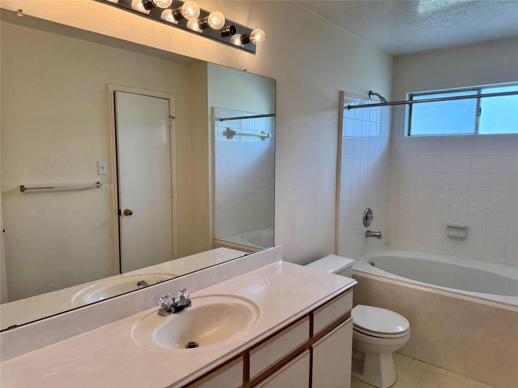 8930 Aspen Place Drive - Photo 8