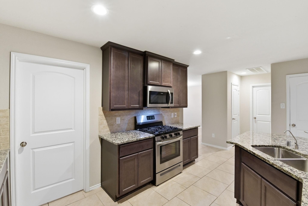 22014 Pheasant Bend Lane - Photo 16
