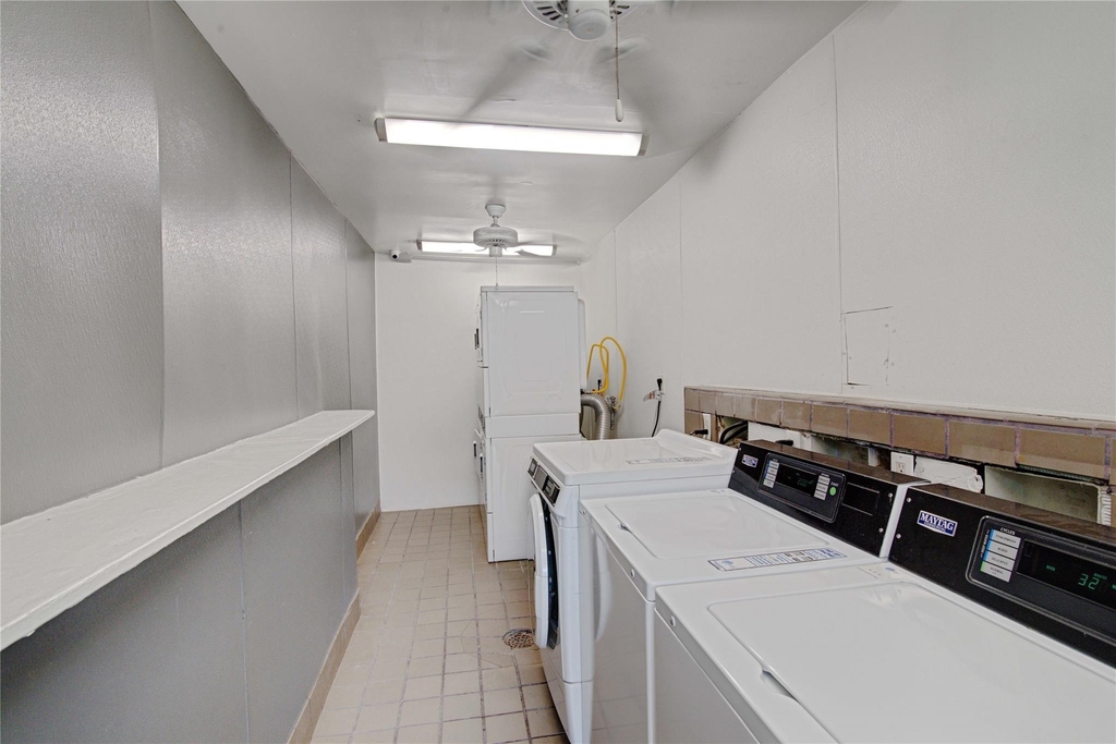5701 Schumacher Lane - Photo 3