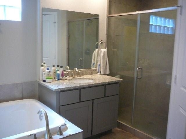 5326 Larkin Street - Photo 15