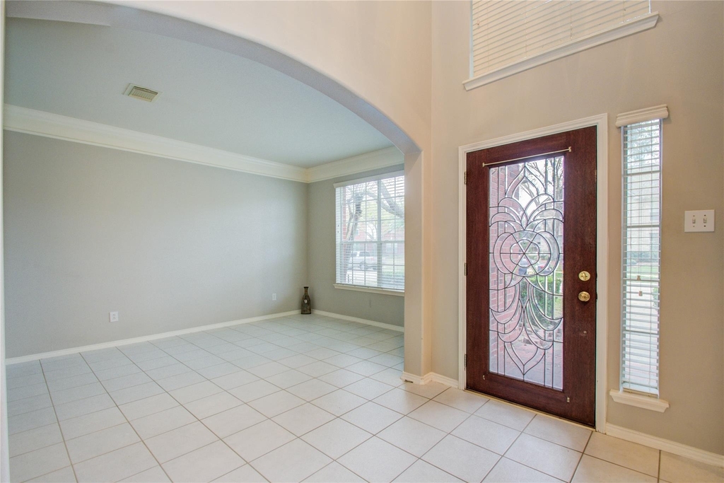 411 Green Stone Court - Photo 2
