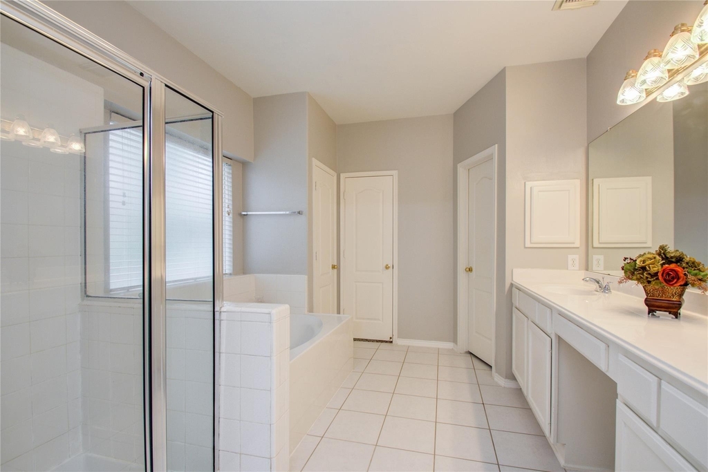 411 Green Stone Court - Photo 19