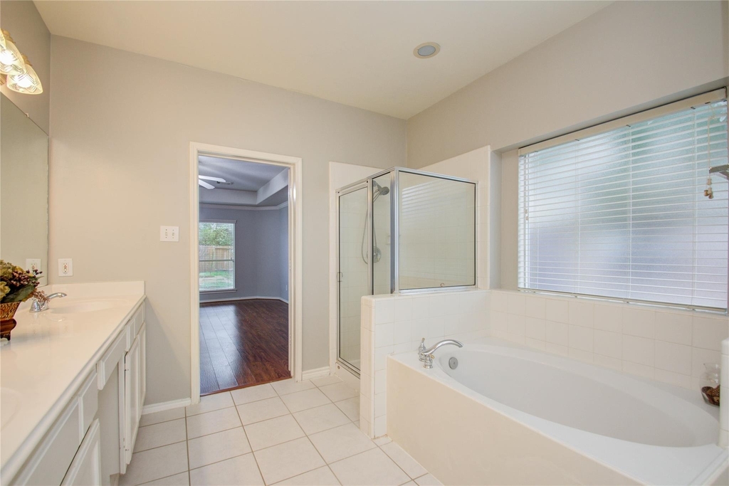 411 Green Stone Court - Photo 21