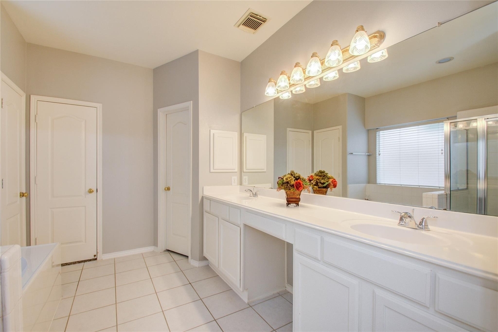 411 Green Stone Court - Photo 20
