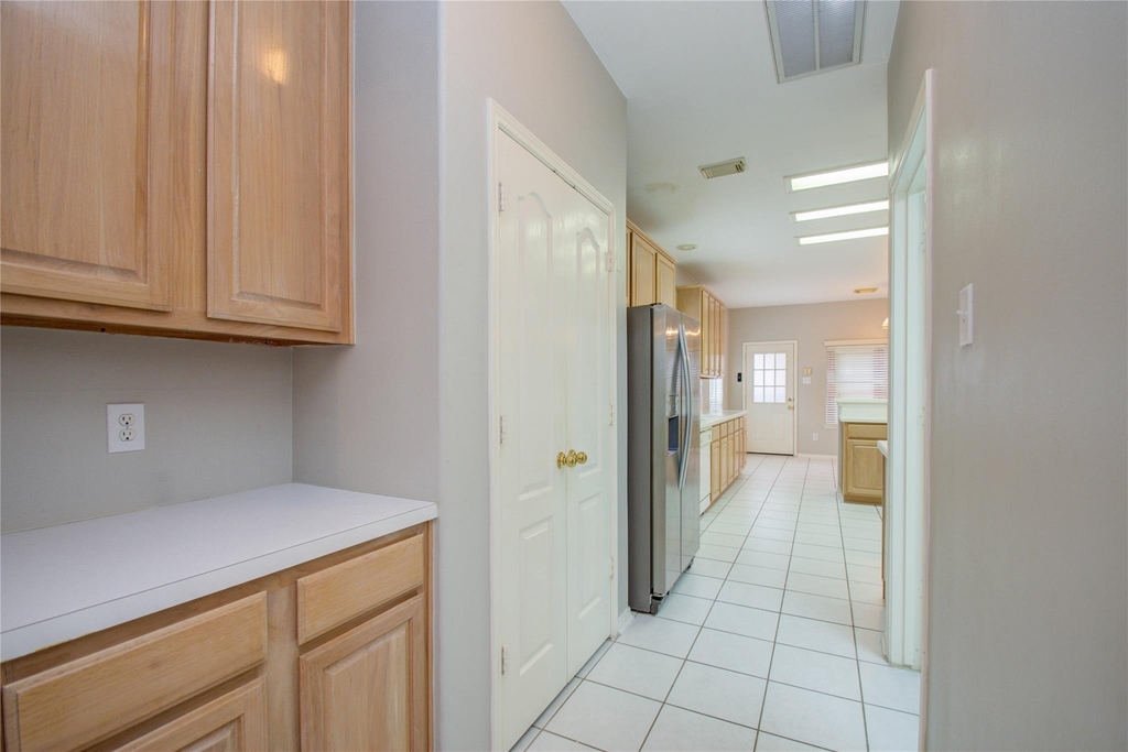 411 Green Stone Court - Photo 16