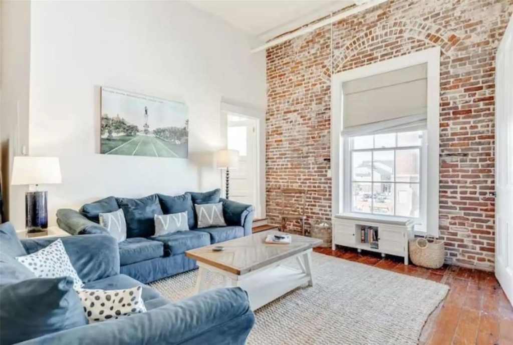 2010 Strand St - Photo 1