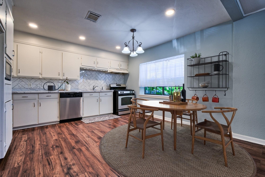 5907 Nancy Ann Street - Photo 3
