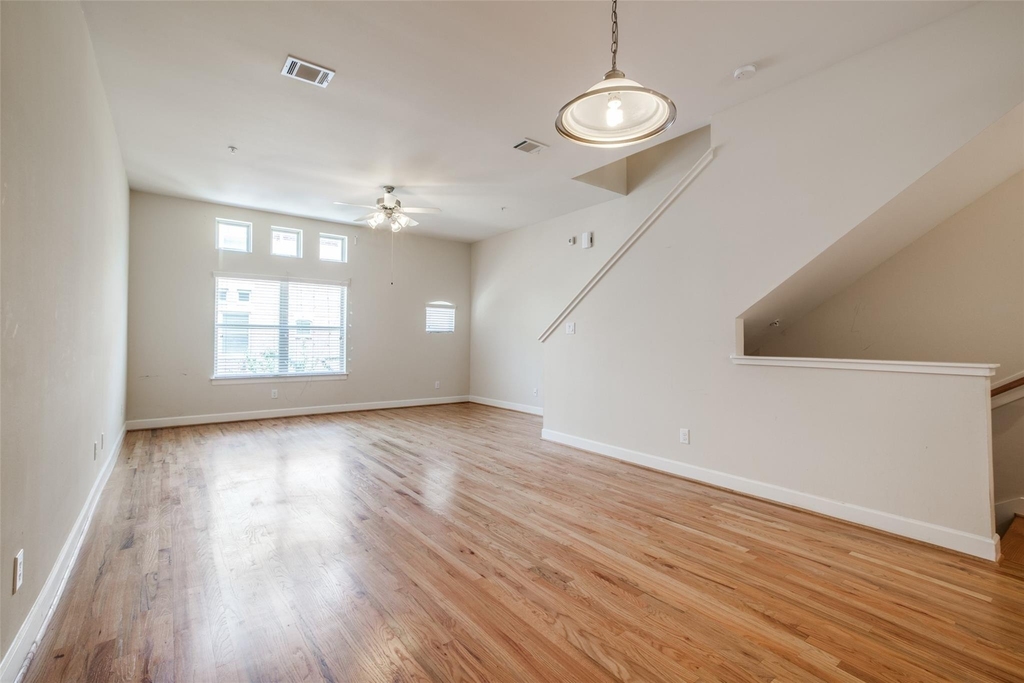 2710 Hullsmith Drive - Photo 8