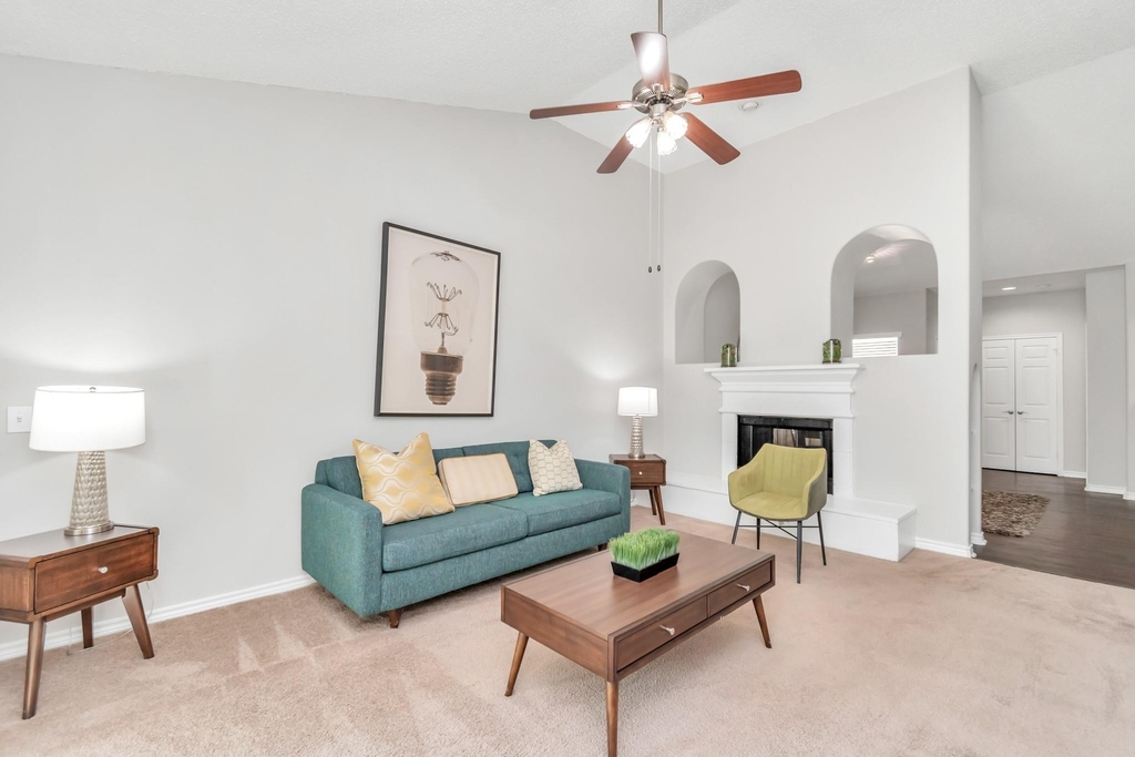 1600 Eldridge Parkway - Photo 19