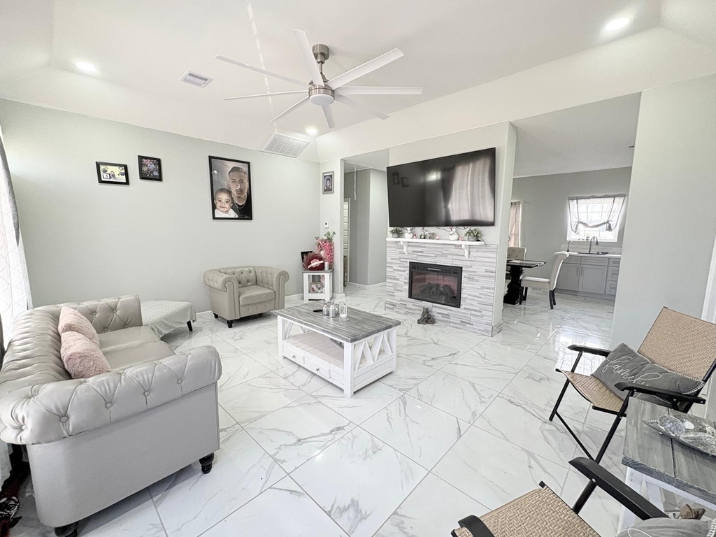 1238 Road 57211 - Photo 2