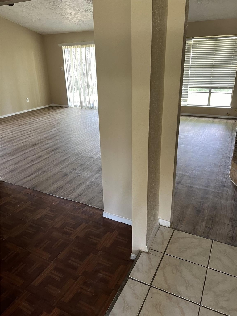 10115 Overview Drive - Photo 4