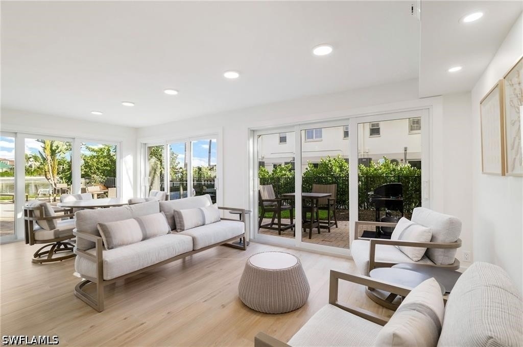 9486 Gulf Shore Drive - Photo 31