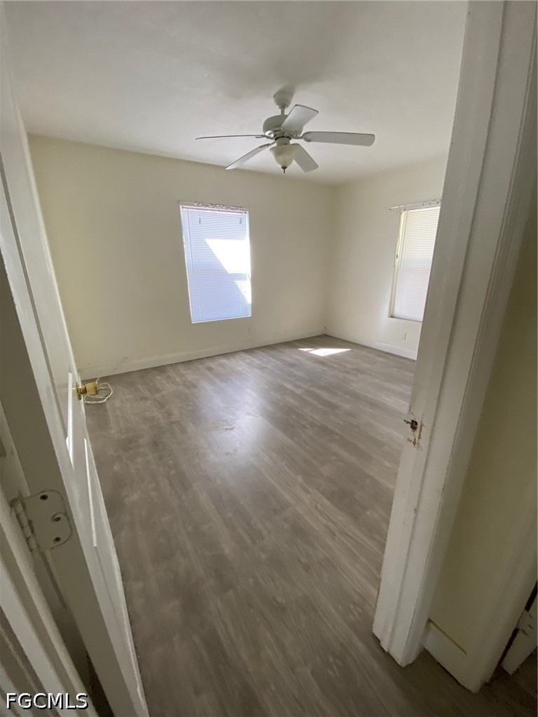 2039 Kurtz Street - Photo 2