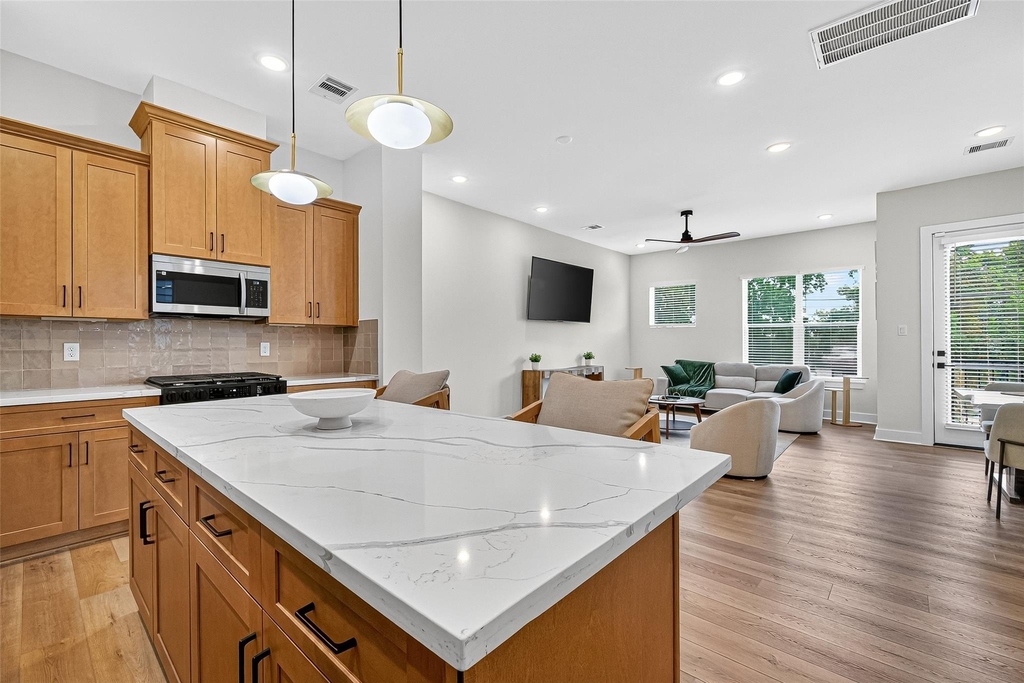 3315 Daphne Street - Photo 21