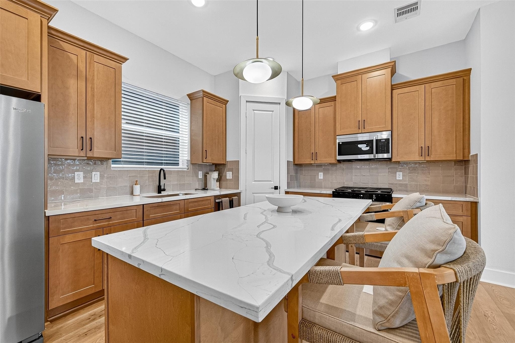 3315 Daphne Street - Photo 22