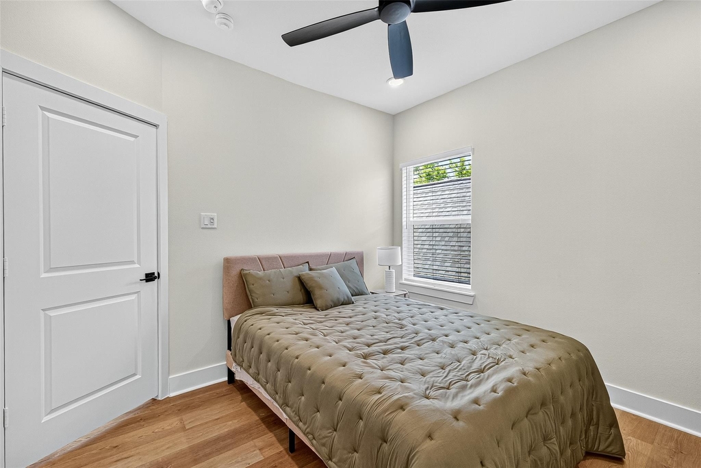 3315 Daphne Street - Photo 33