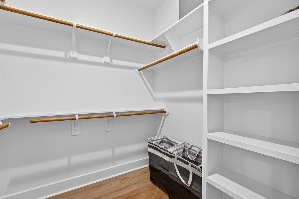 3315 Daphne Street - Photo 44