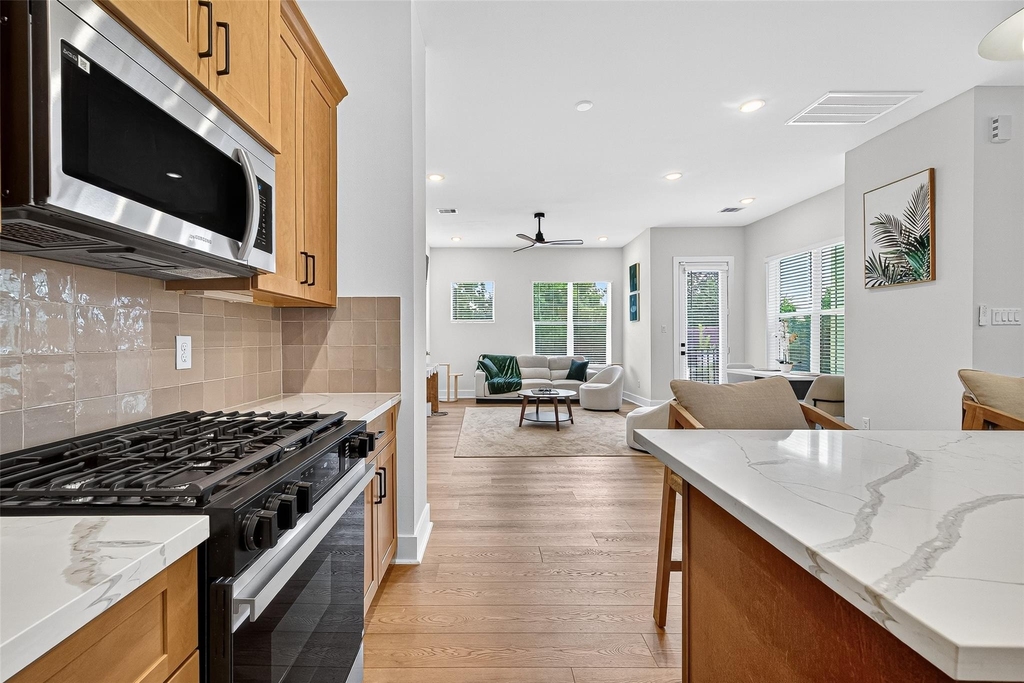 3315 Daphne Street - Photo 18